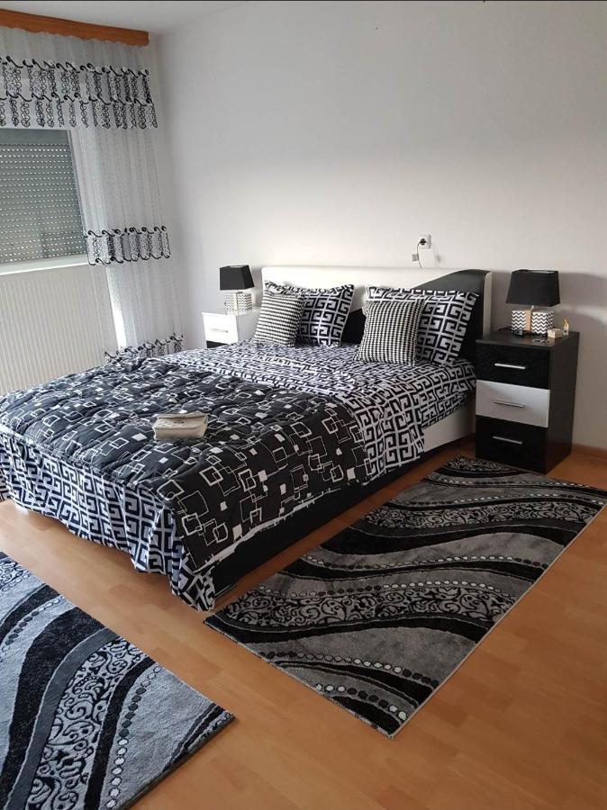 Ferienwohnung Sabina Bosanska Krupa Eksteriør billede